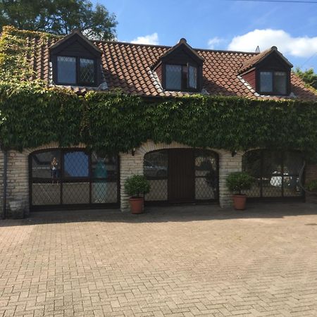 The Old Coach House At Byre House Villa Coalpit Heath Exterior foto